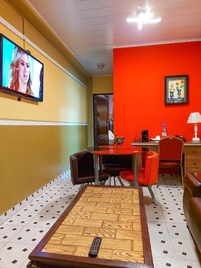 Hotel Relax Kinszasa Zewnętrze zdjęcie