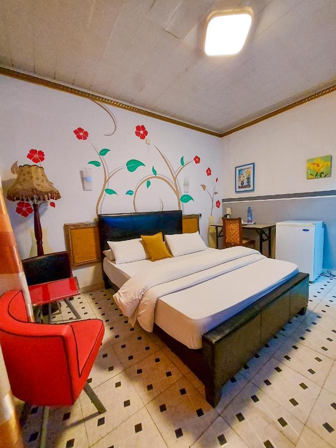 Hotel Relax Kinszasa Zewnętrze zdjęcie