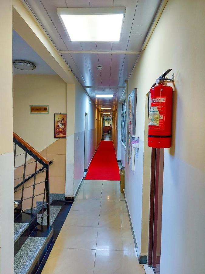 Hotel Relax Kinszasa Zewnętrze zdjęcie