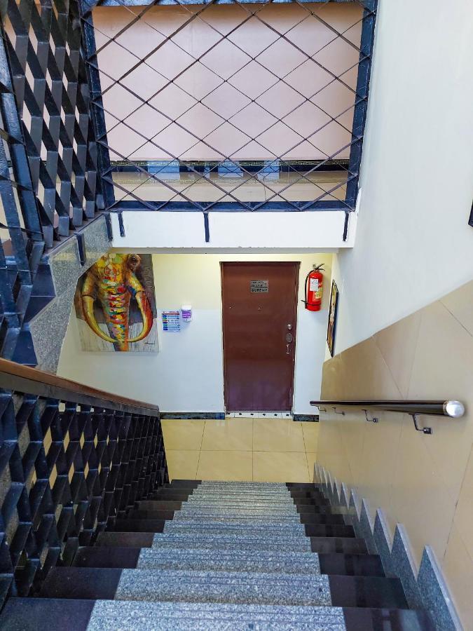 Hotel Relax Kinszasa Zewnętrze zdjęcie