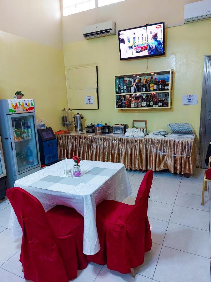 Hotel Relax Kinszasa Zewnętrze zdjęcie