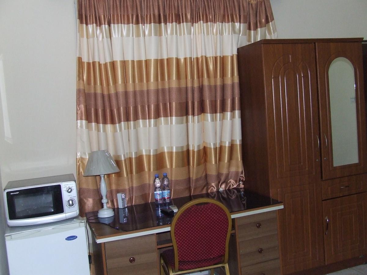 Hotel Relax Kinszasa Zewnętrze zdjęcie